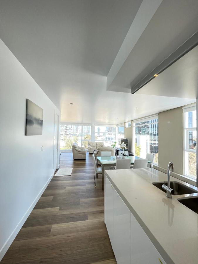 Apartment Docklands Luxury Penthouse Right Above The District Docklands *