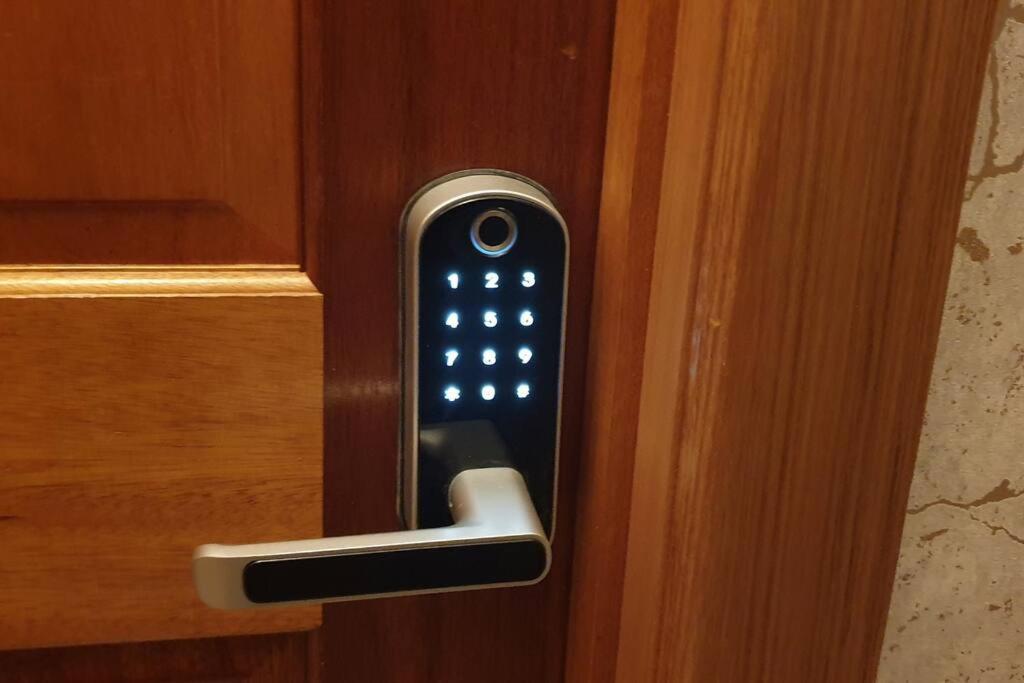 Apartment Grandview Executive 2br Melbourne