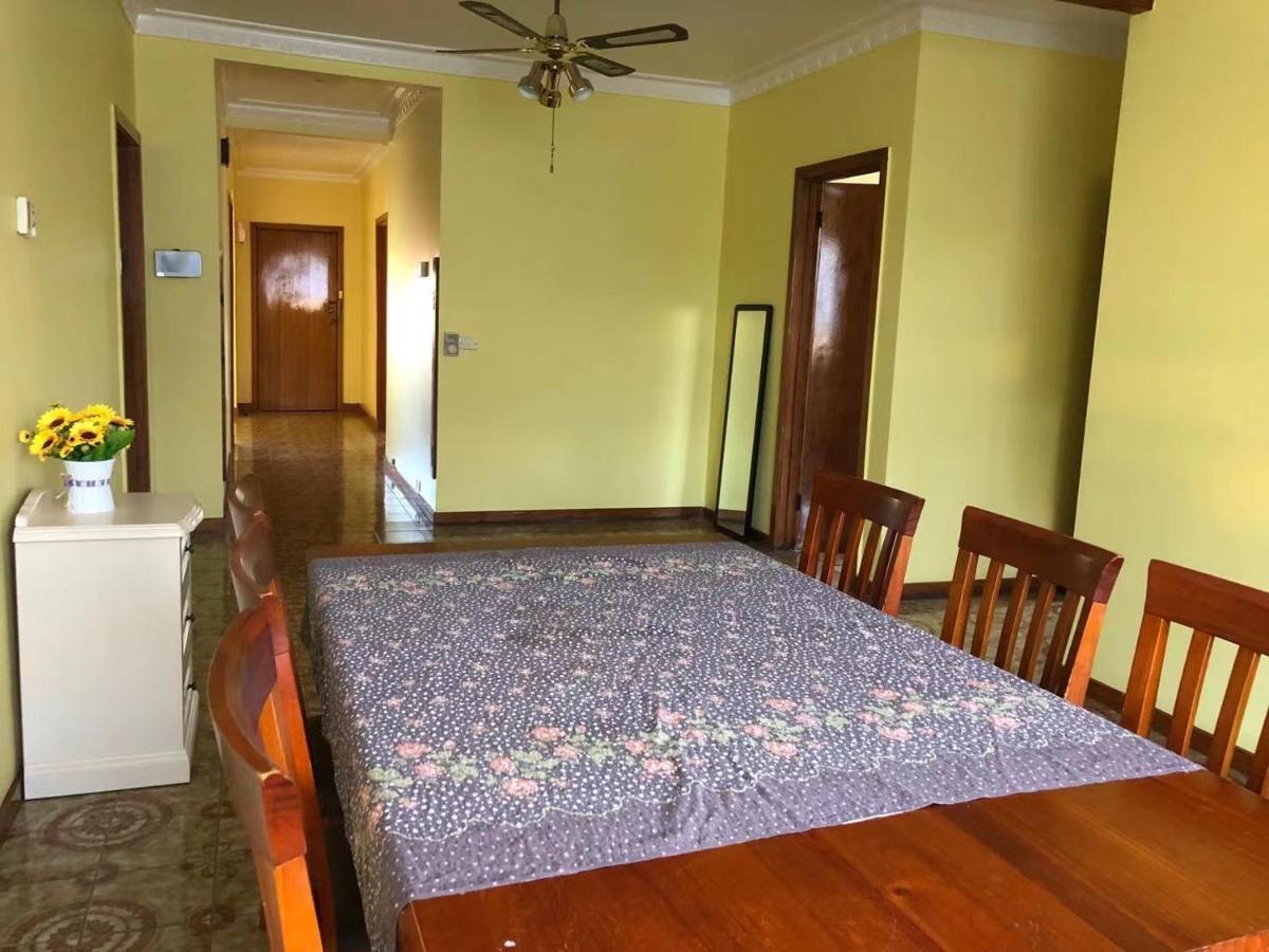A Single Near The Railway Station * Melbourne