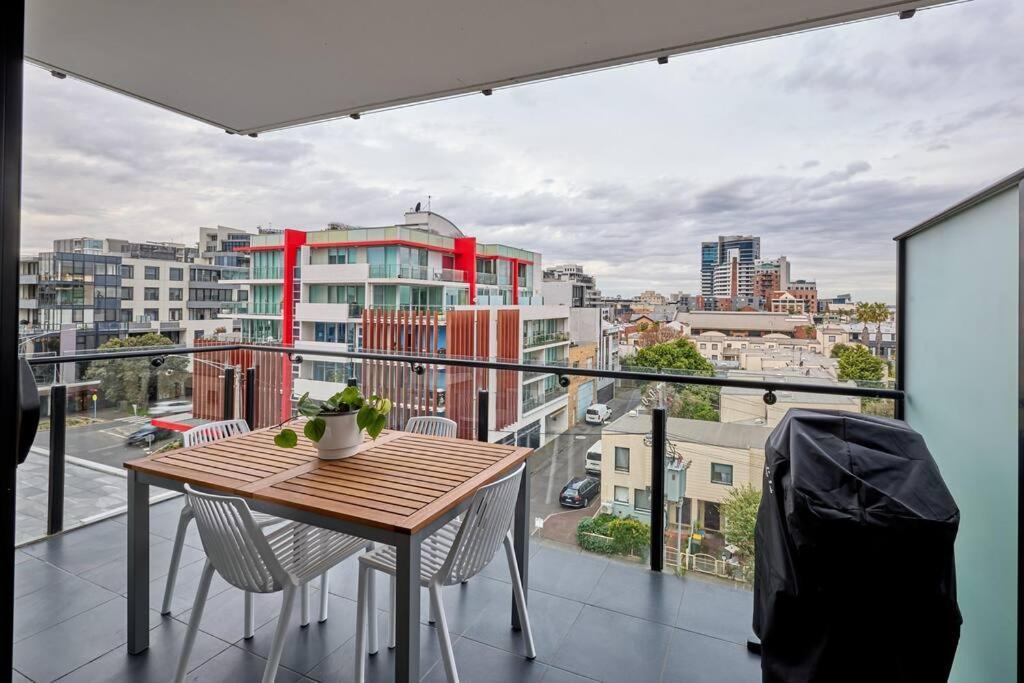 Apartment Beautiful 2 Bedroom With Private Rooftop