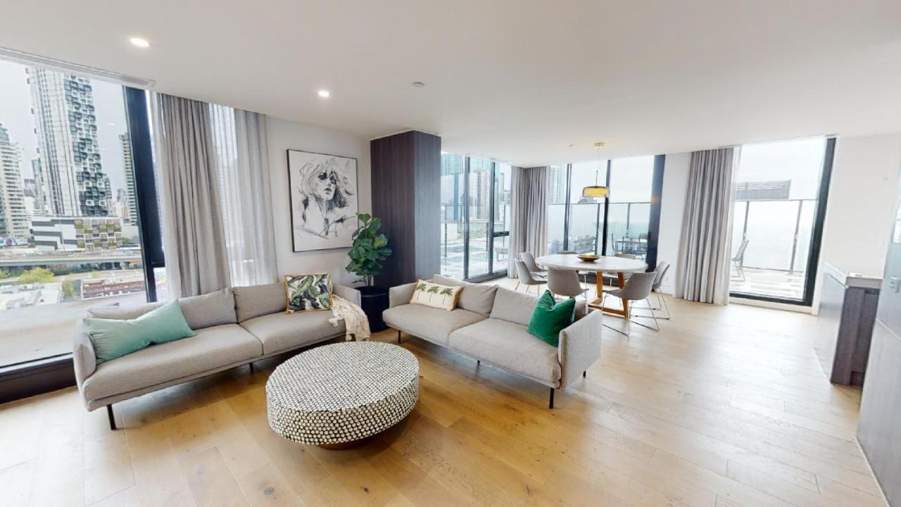 Apartment Luxury Penthouse With Astonishing Bay And Views Melbourne