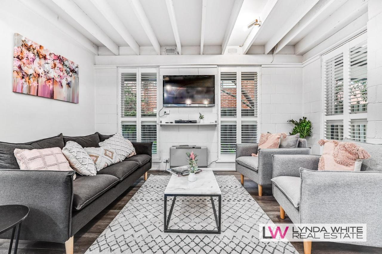 Holiday home Walk To The Tennis And Mcg! Townhouse In Richmond Melbourne