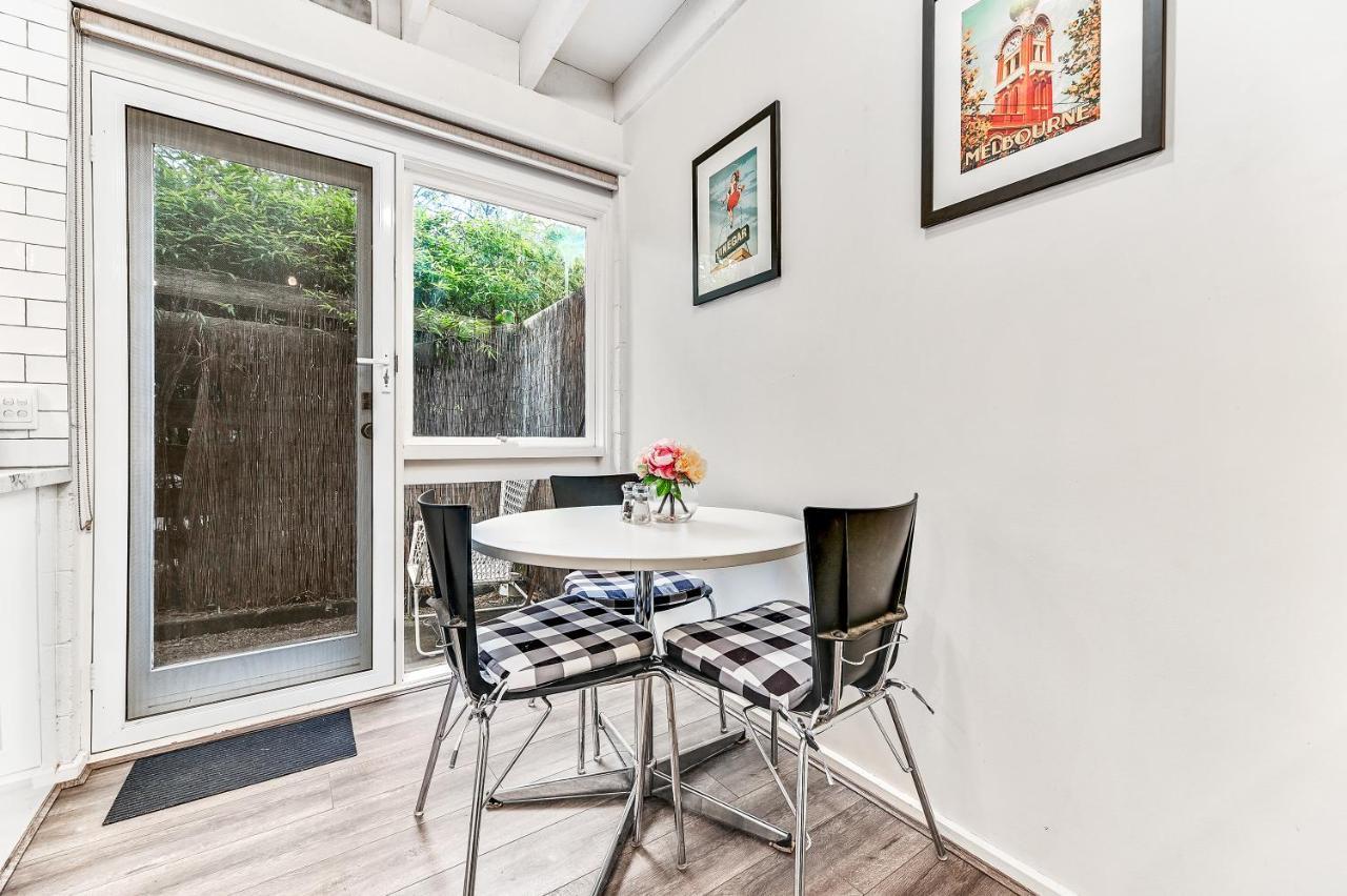 Walk To The Tennis And Mcg! Townhouse In Richmond