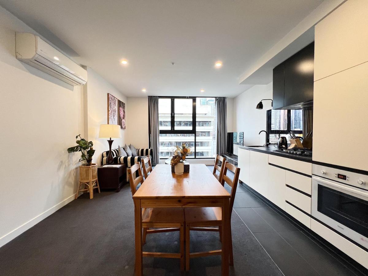 Dreamstayz Bourke St Cbd With Apple Tv Netflix & Free Wifi