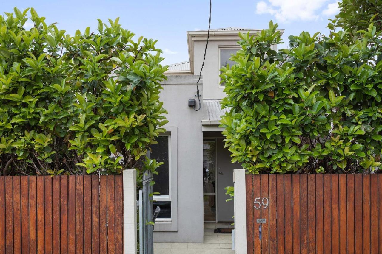 Boutique Stays - Roxys Place Holiday home Melbourne