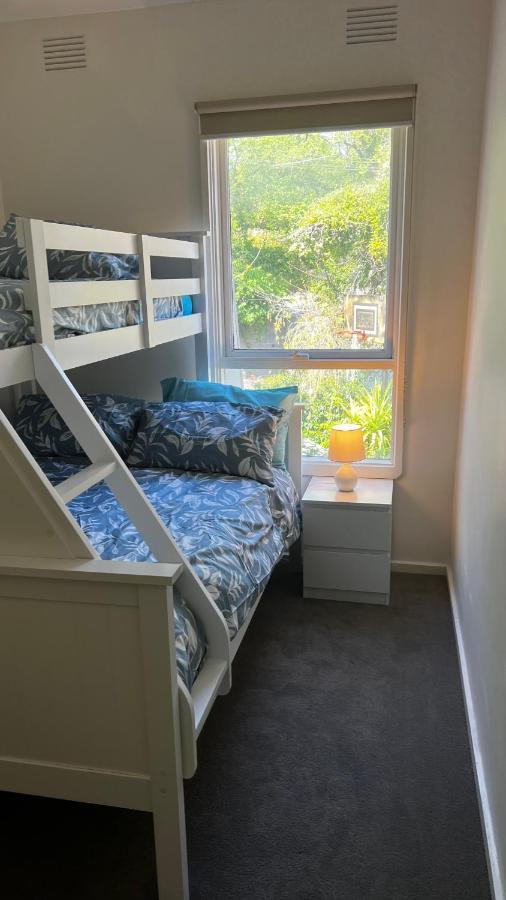 Walk To The Tennis And Mcg! Townhouse In Richmond *