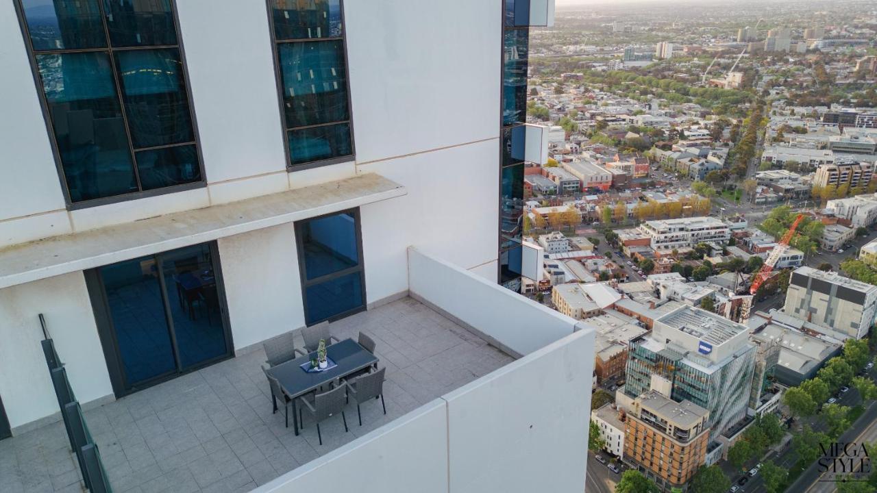 Mega Style Vision Apartment *