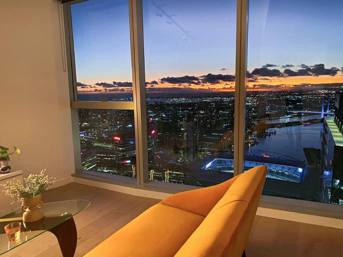 Cbd With Free Car Park Ocean View Apartment Melbourne