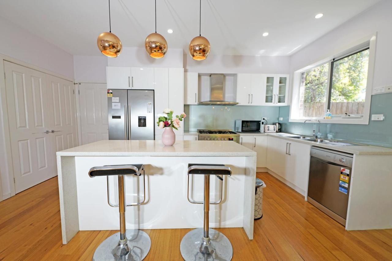 Villa Luxury At Doncaster Melbourne