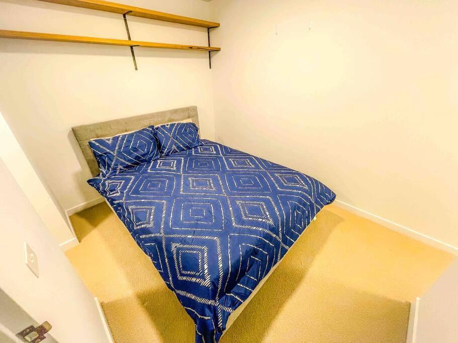 2br Mason Square @ Moonee Ponds * Melbourne
