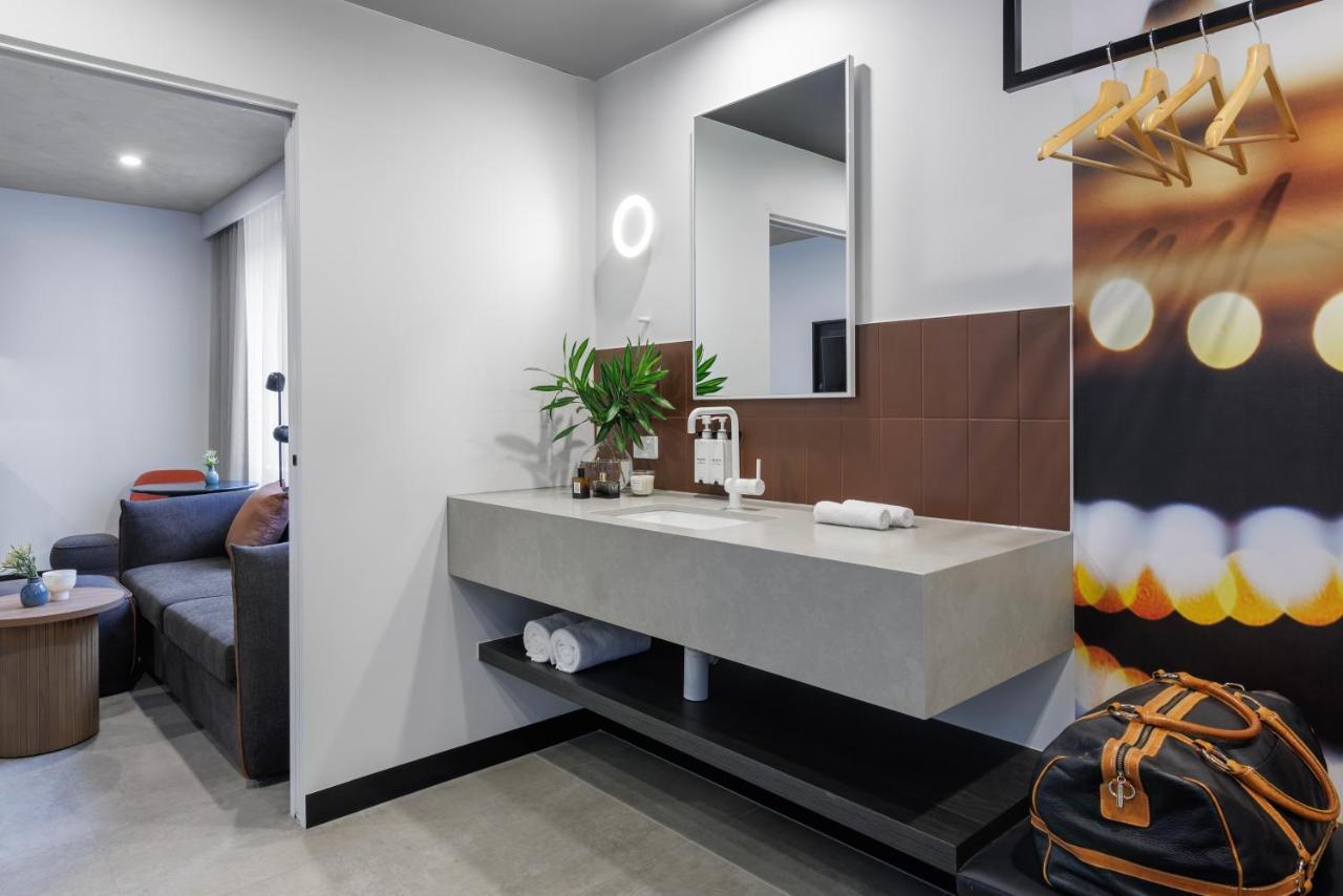 Aparthotel Veriu Queen Victoria Market 4*