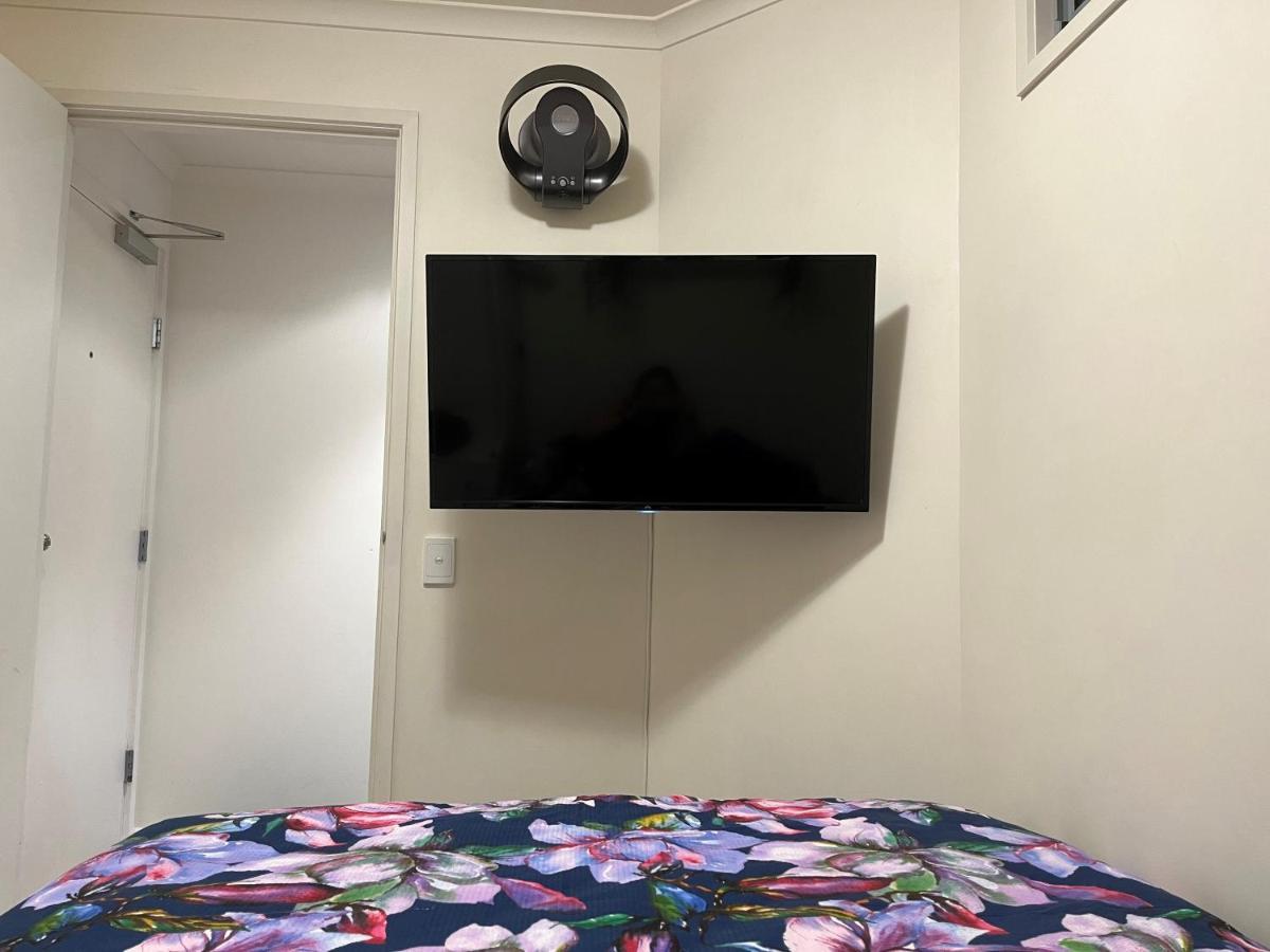 Apartment Onsite Parking, Self Check-in *