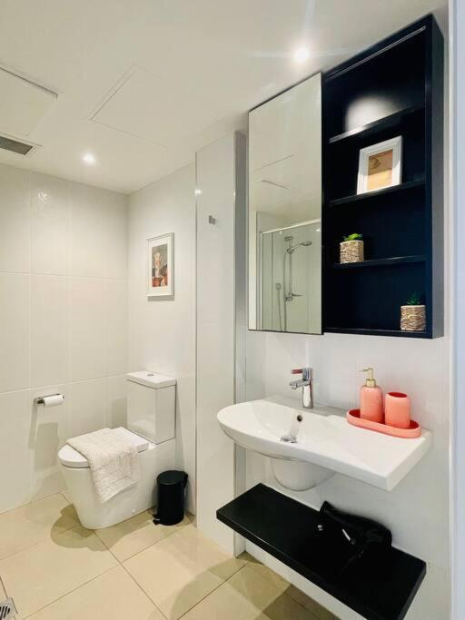 Apartment Cozy Unit Close To Parliament W/amazing Views Melbourne