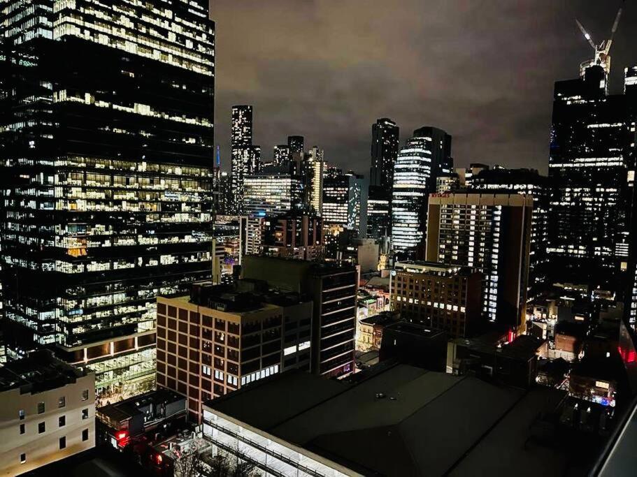 Cozy Unit Close To Parliament W/amazing Views Apartment Melbourne