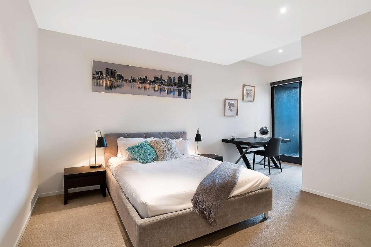 Apartment Southbank Eureka Melbourne