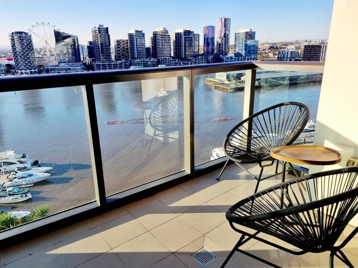 Luxe Waterfront