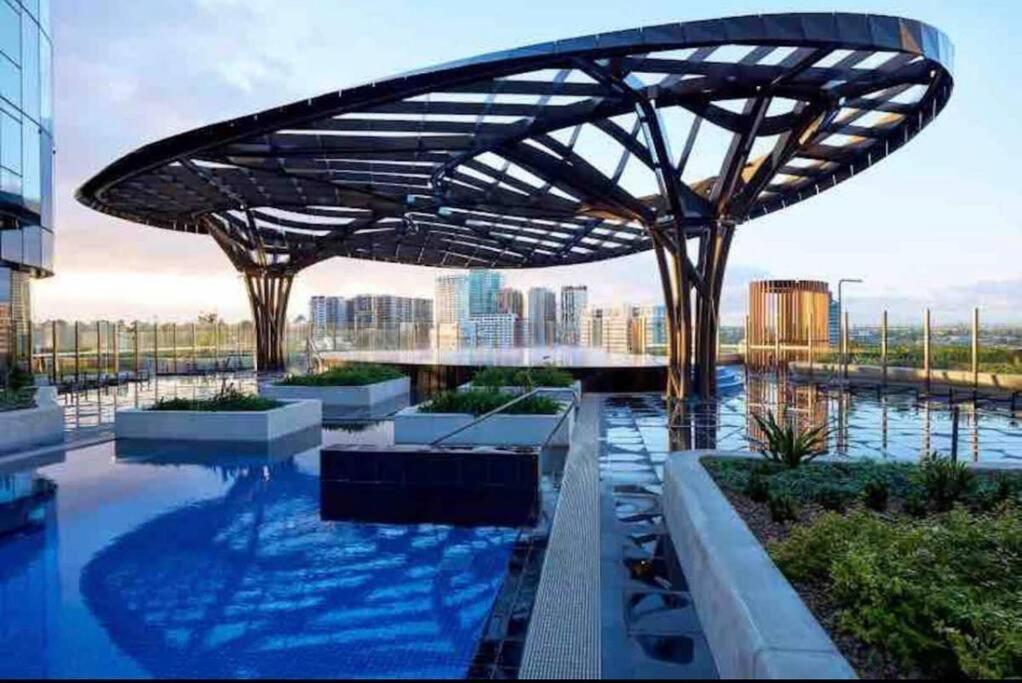 Exquisite 2bed Apartment Melbourne