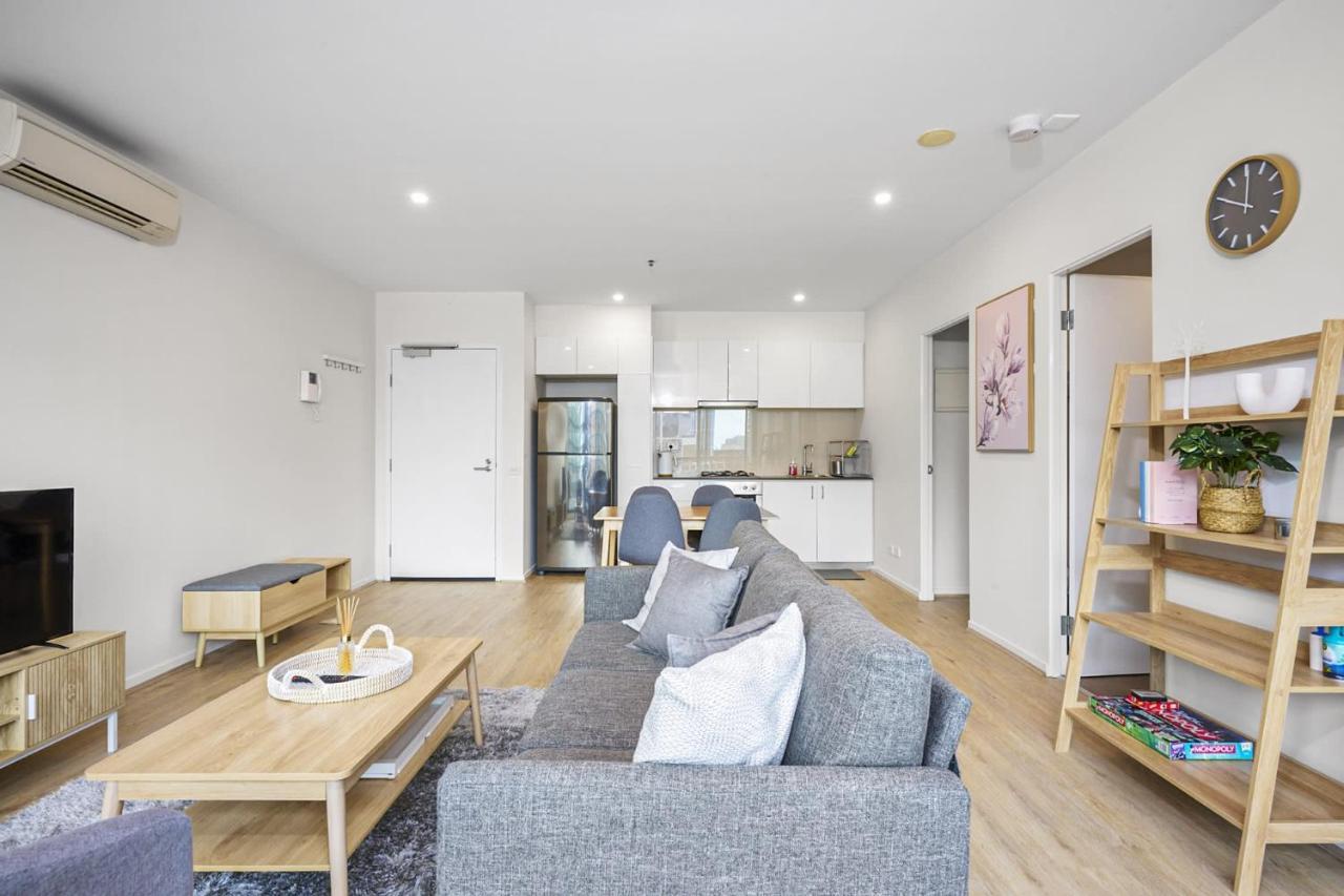 Apartment Intimate In Cbd Melbourne