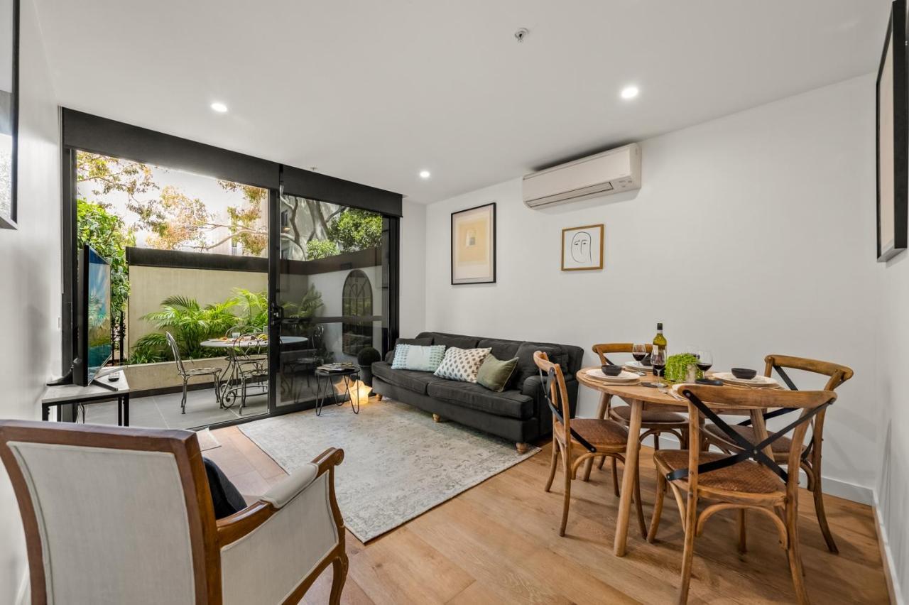 Apartment Staycentral - Hawthorn East - Study, 2 Car Spaces