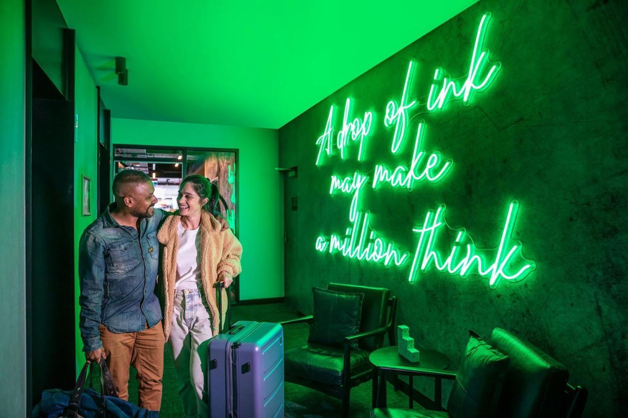 Hotel Ink Southbank 4*