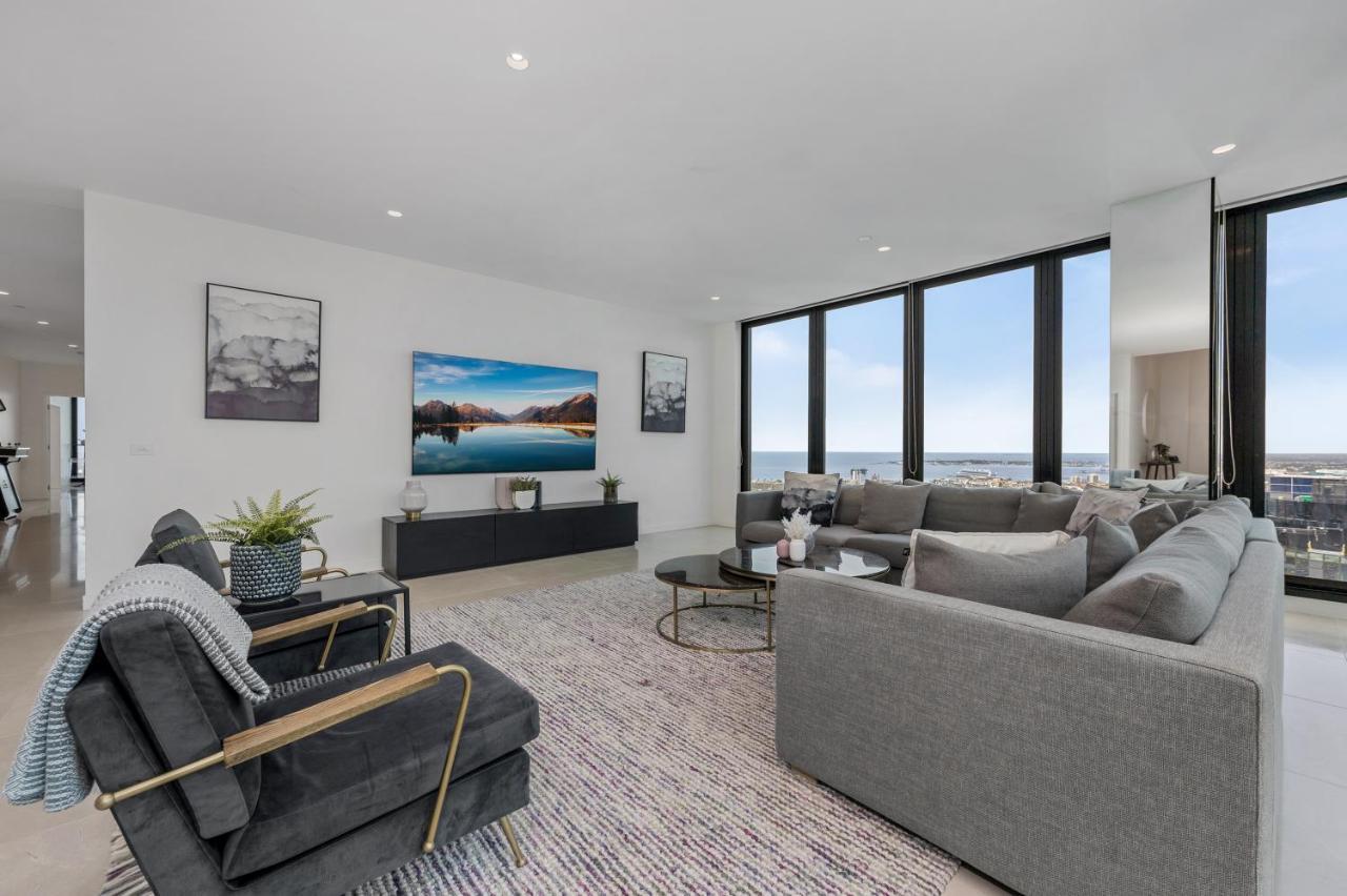 Apartment Panoramic Skyview Penthouse Melbourne
