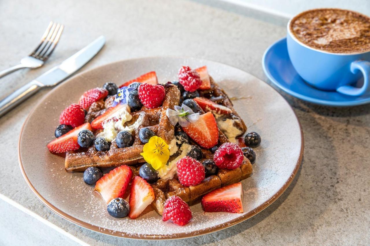 Ink Southbank 4*
