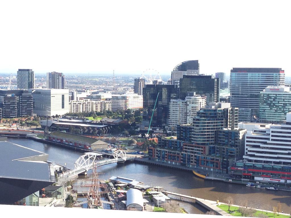 Wyndel - Southbank Views Apartment Melbourne