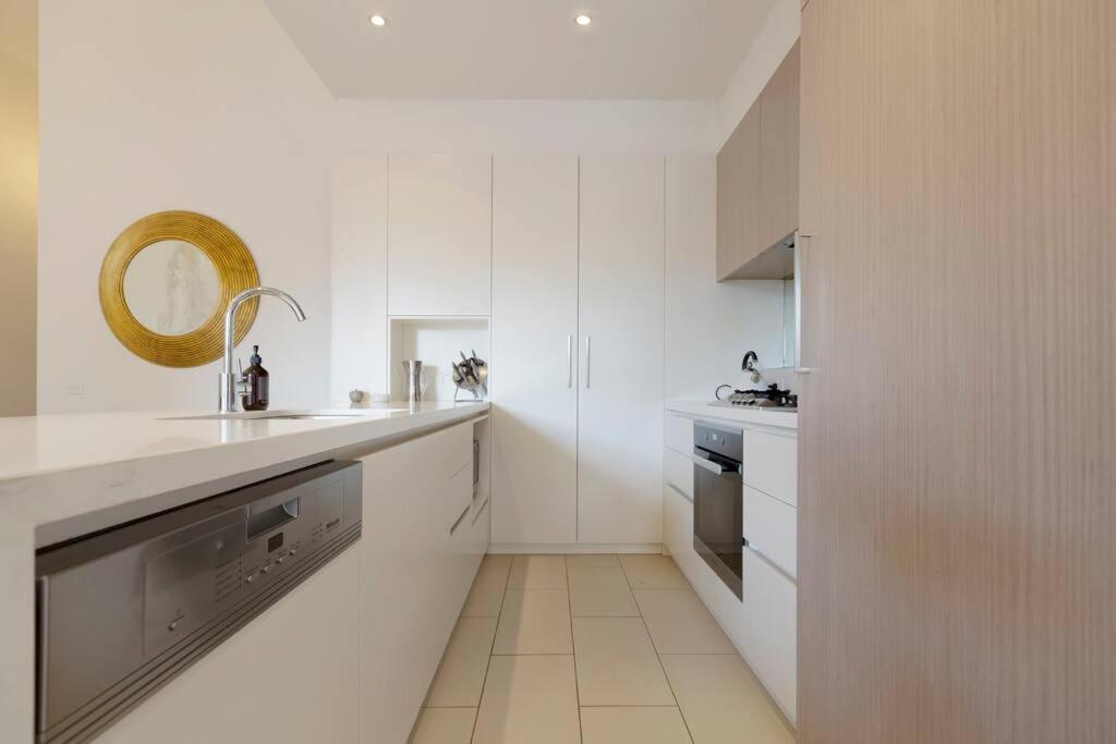 Apartment The Sophia Melbourne