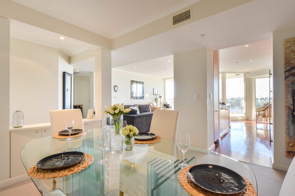 Beachside Port Apartment