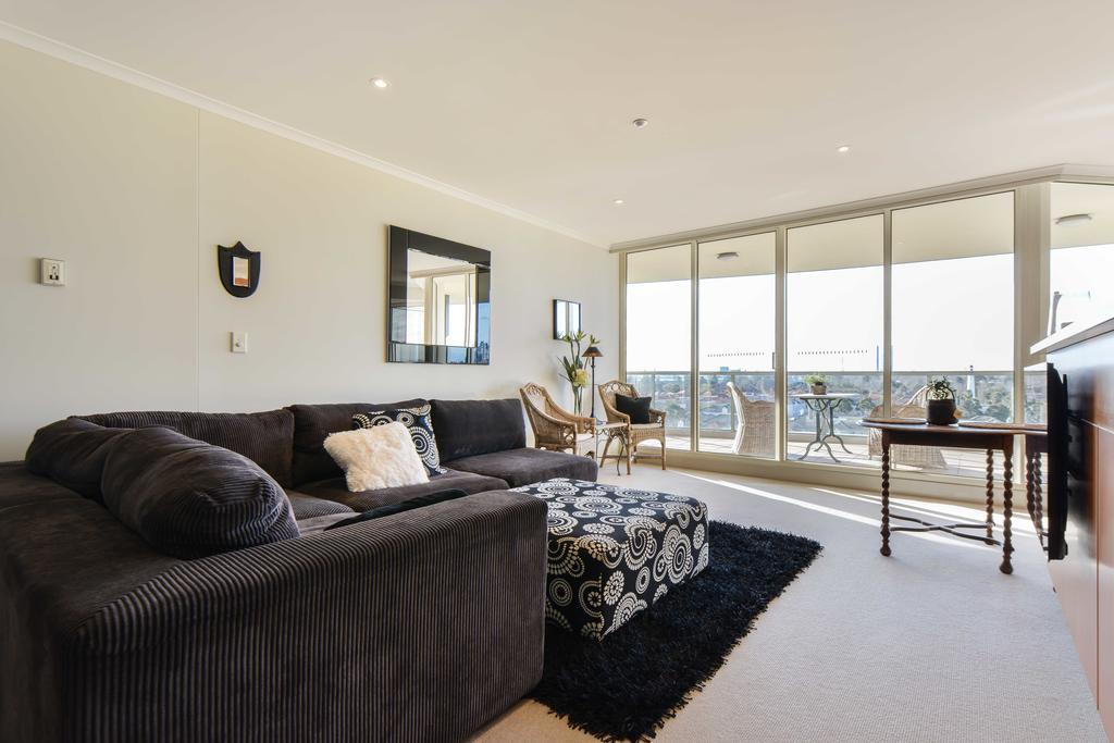 Beachside Port Apartment