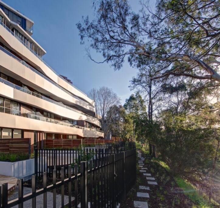 Eden Abbotsford Apartment *