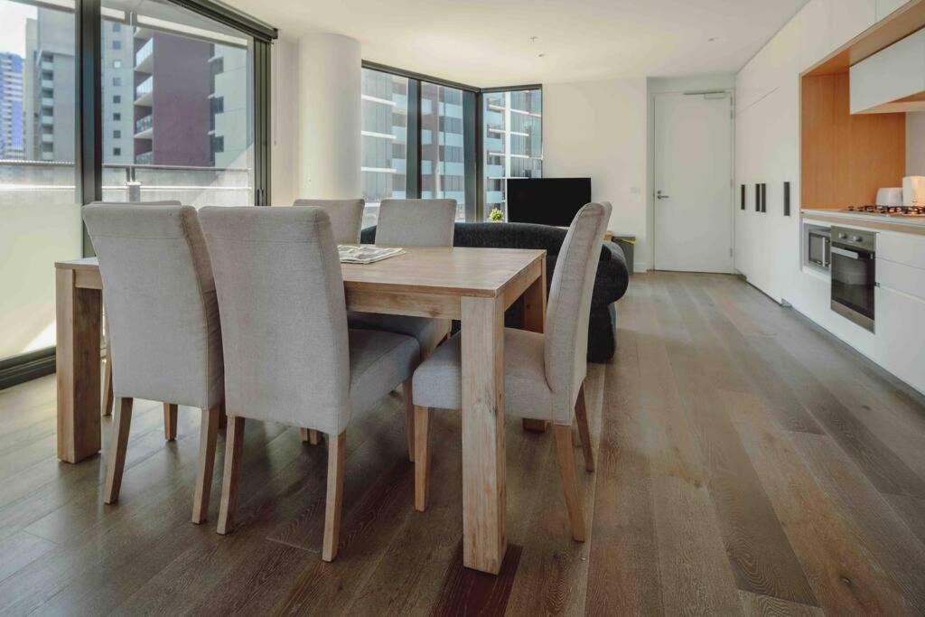 Getaway 2bdrm Parking Pool & * Melbourne