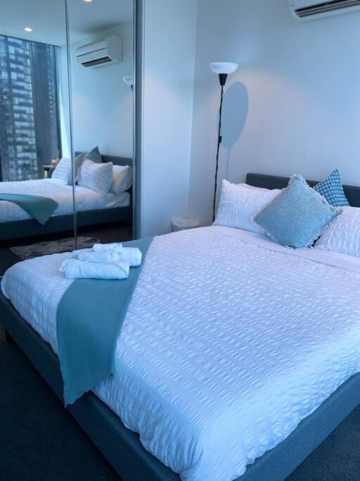 Southbank Serenity 2br, Free Parking, And Wi-fi Apartment *