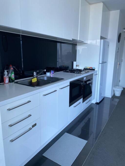 Apartment Southbank Serenity 2br, Free Parking, And Wi-fi *