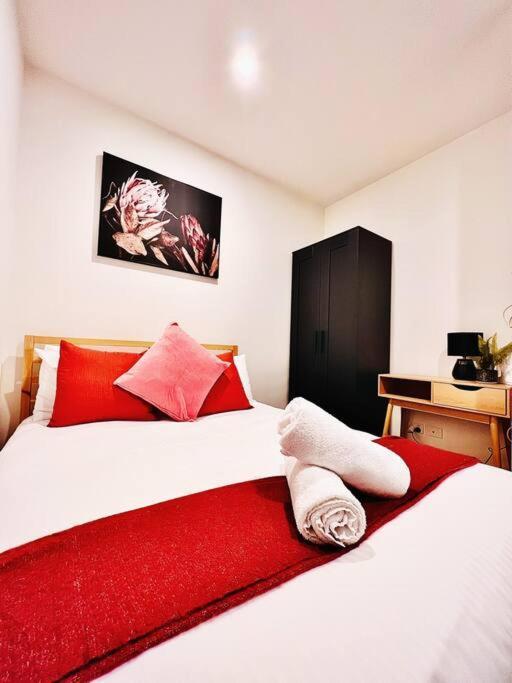 Comfort Living 2 Bedroom In Heart Of Cbd