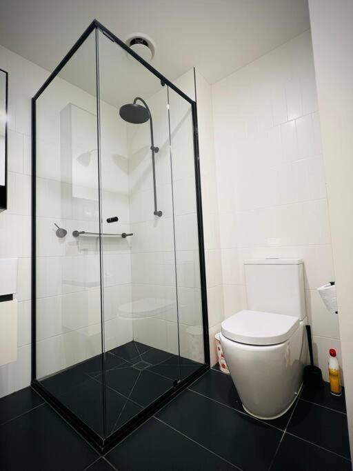 Apartment Comfort Living 2 Bedroom In Heart Of Cbd *