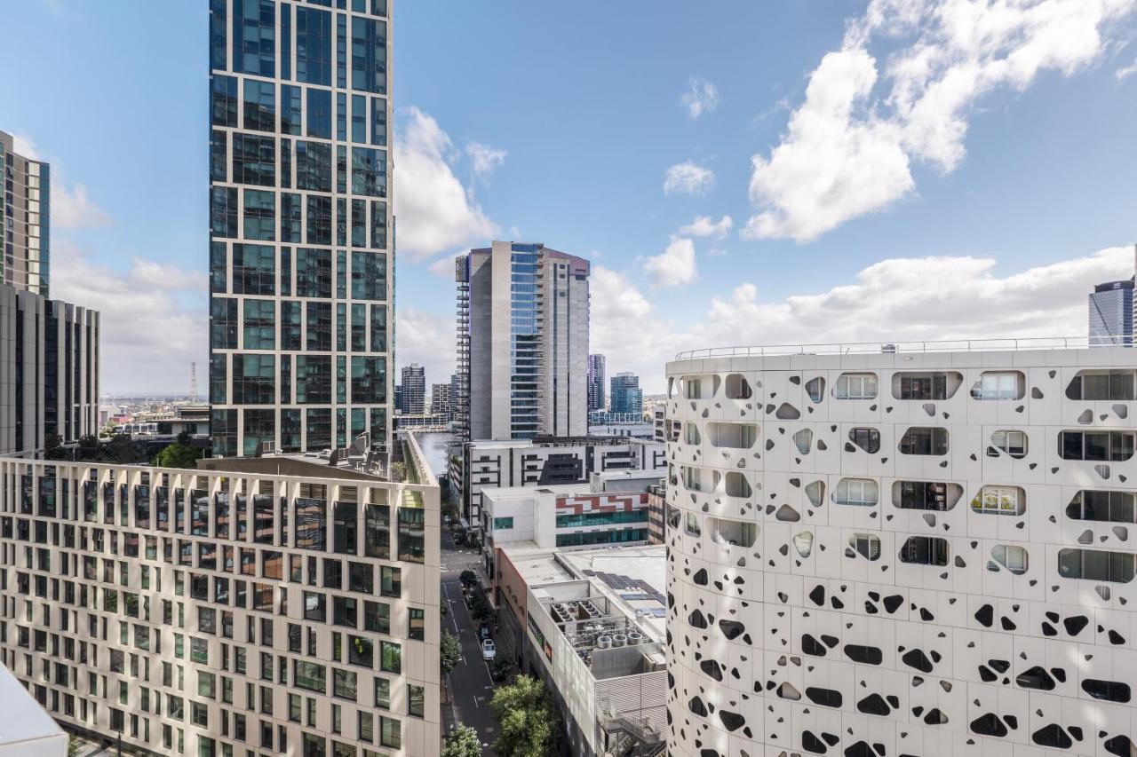 Kula Docklands Apartment