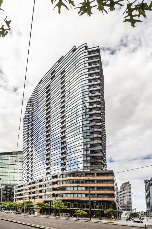 Kula Docklands * Melbourne