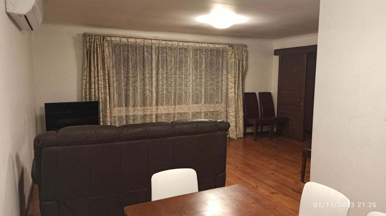 Caulfield Family With Large Space Holiday home