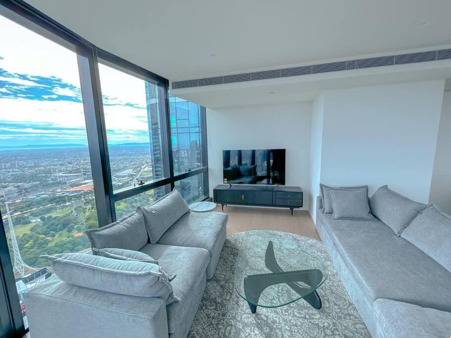 Sub Penthouse 7801 - 3br Apartment Melbourne