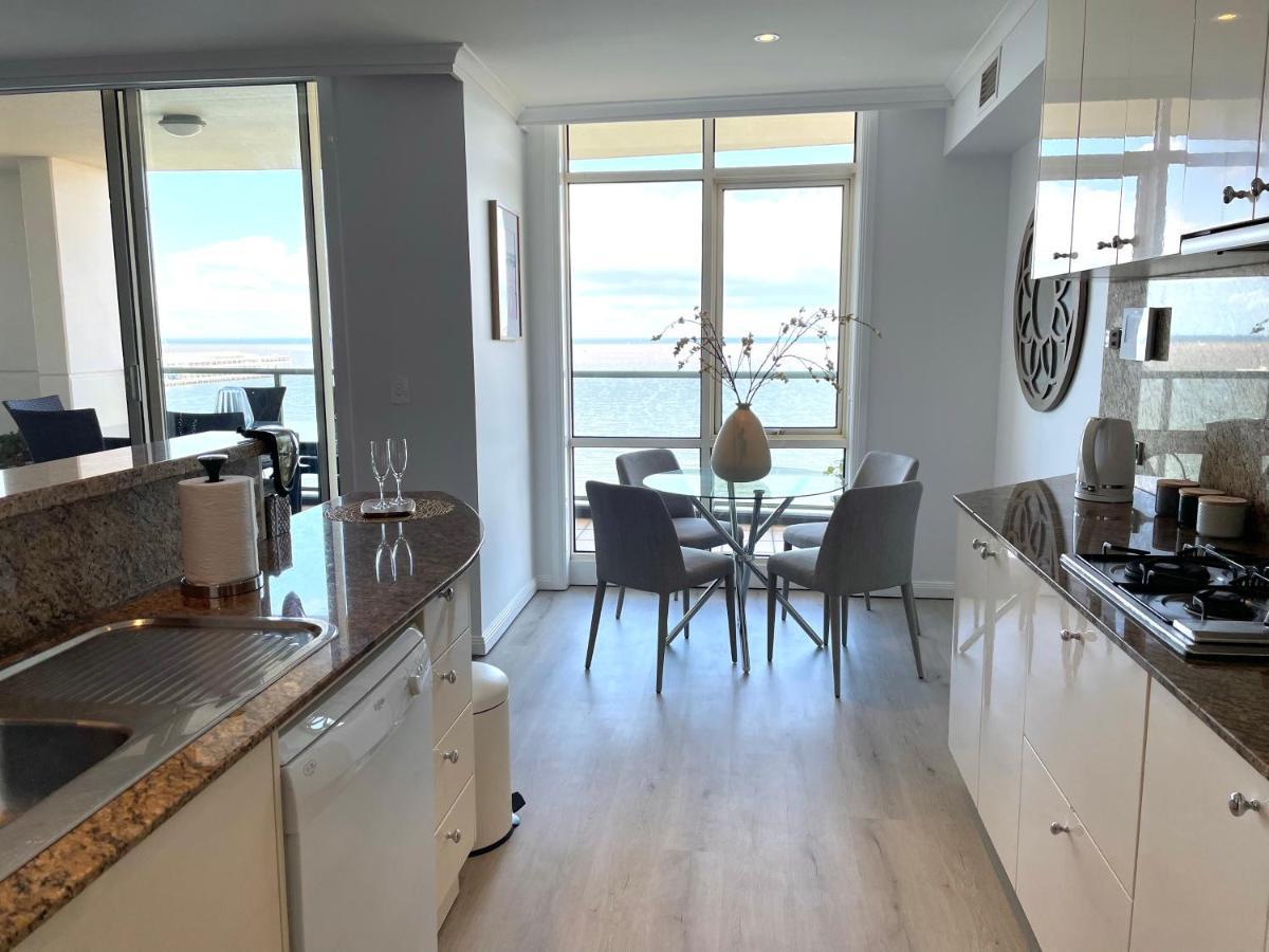 Apartment Amzing Ocean View Spacious Three Bedrooms Port Melbourne