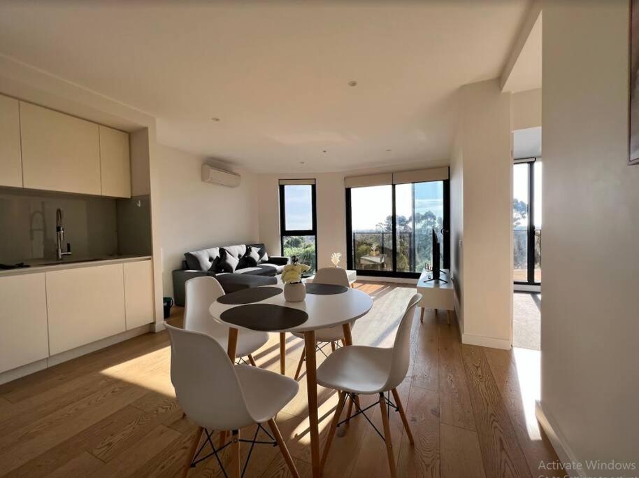 Apartment 1 Bed In Essendon Melbourne