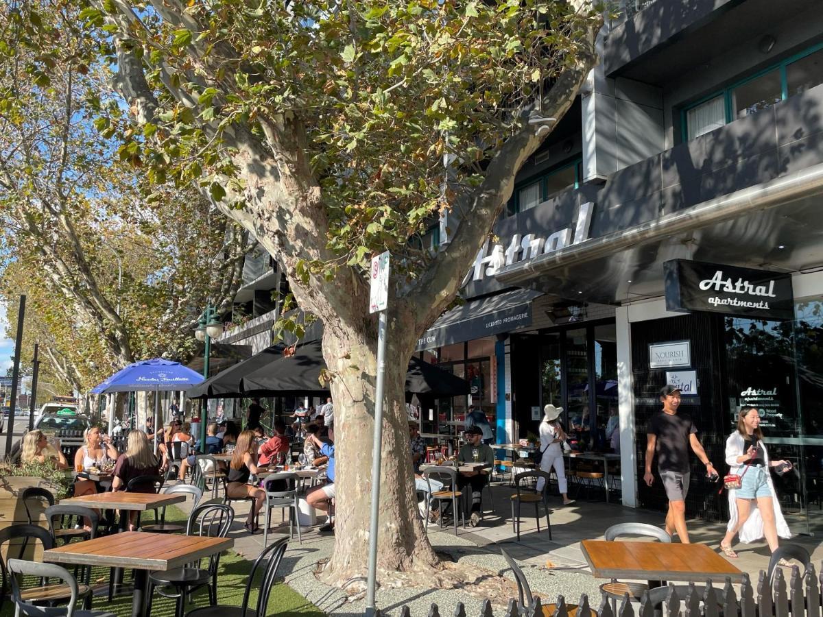 Astral - Perfectly Located 2 Bedroom In St Kilda Apartment