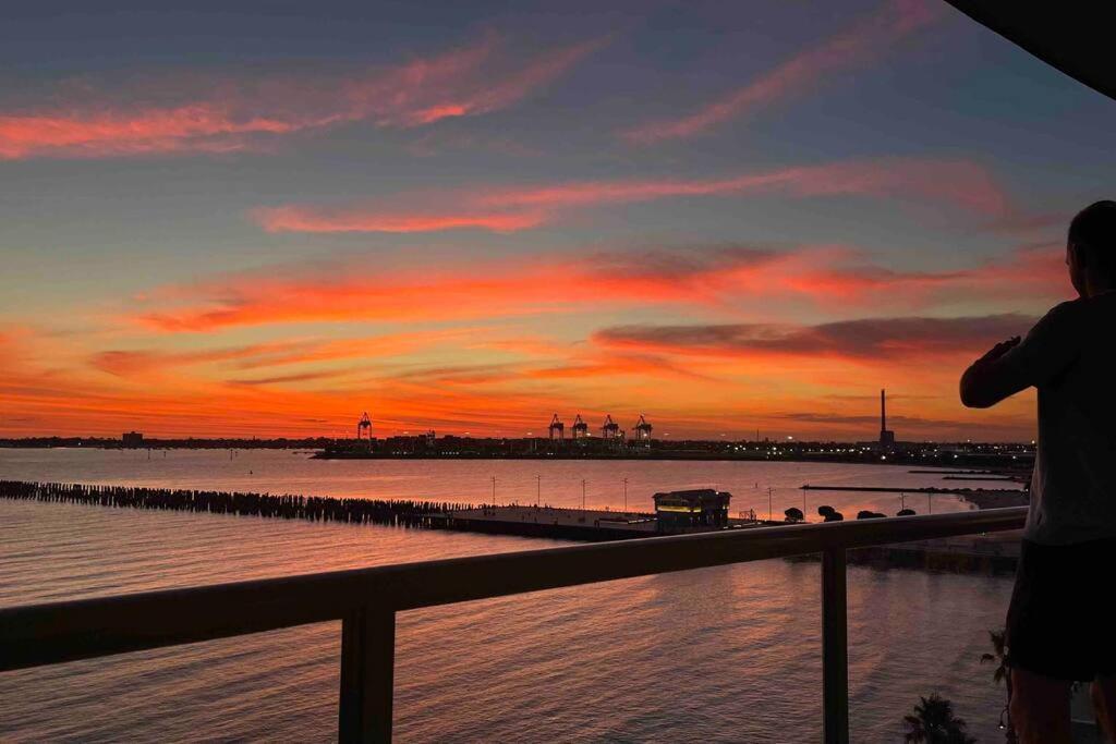 Apartment Amzing Ocean View Spacious Three Bedrooms Port *
