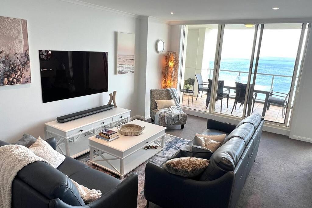 Apartment Amzing Ocean View Spacious Three Bedrooms Port