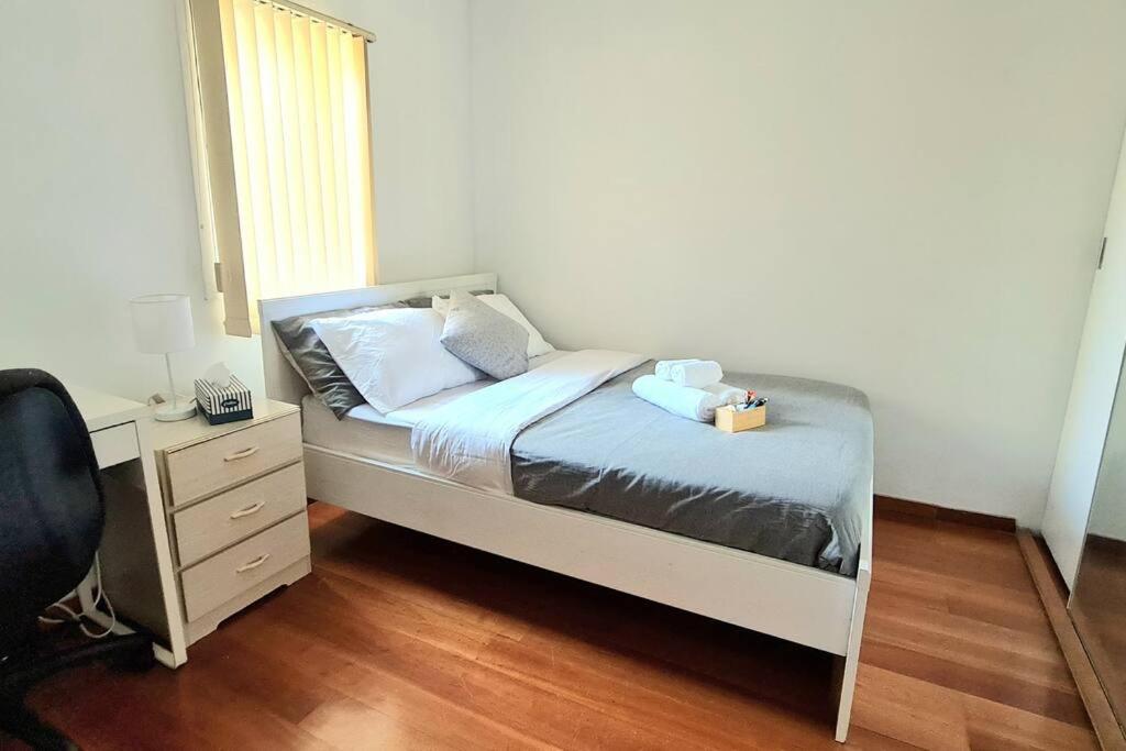 2 Bedroom Close To Melb Airport Villa