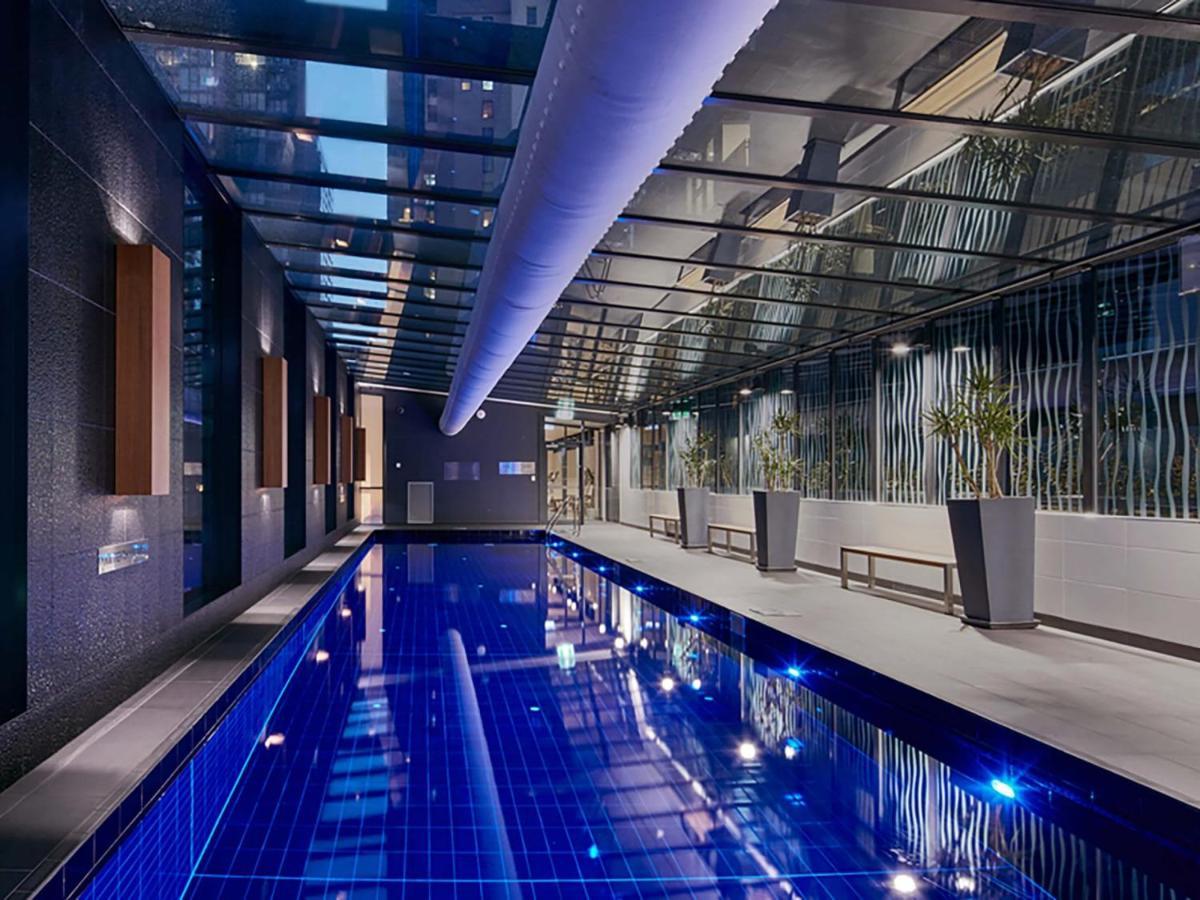 Apartment Stunning 2-bedroom Oasis In The Heart Of Southbank