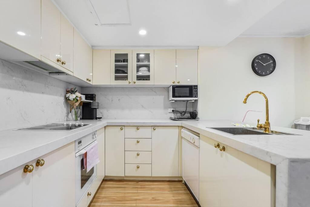 Apartment 3 Beds *free Carpark