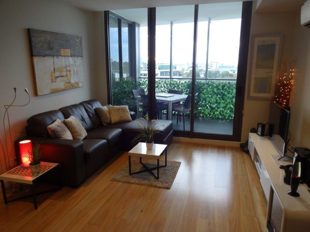 Riverside Apartment Melbourne