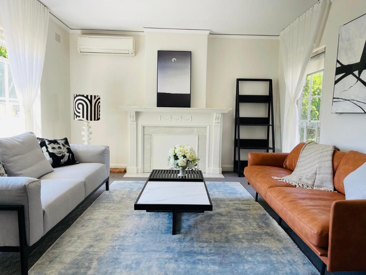Royal Executive Living Toorak Whitehouse Corporate Estate Villa *